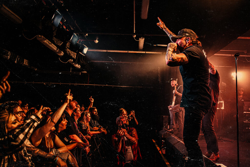 Crowd at a Lakeview show